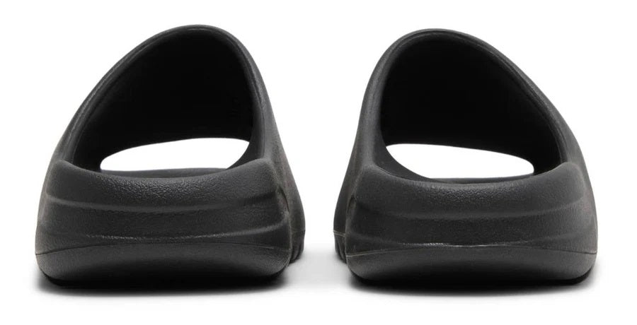 Yeezy Slide Dark Onyx